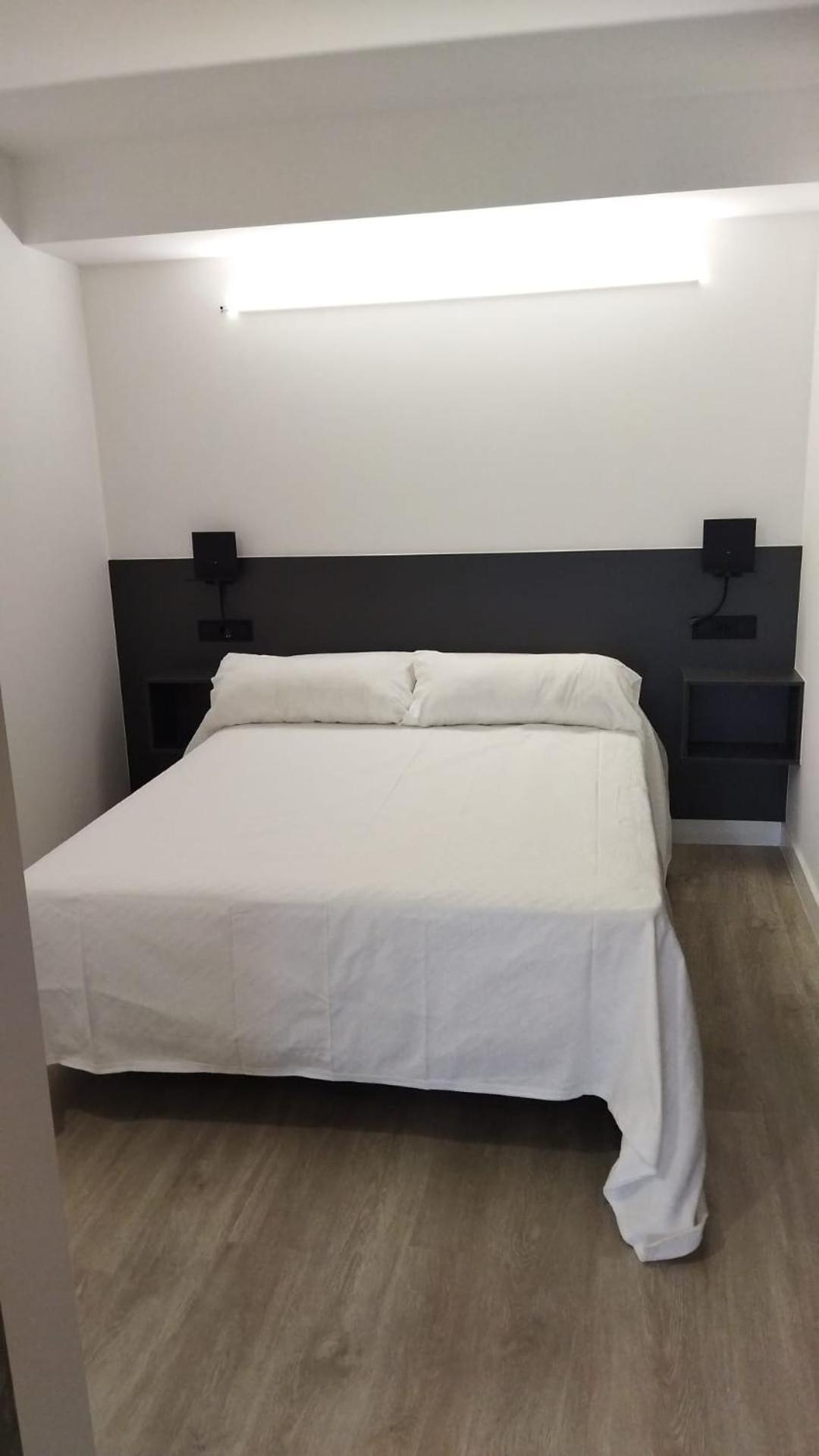 Apartamentos Dabarca Комбарро Экстерьер фото